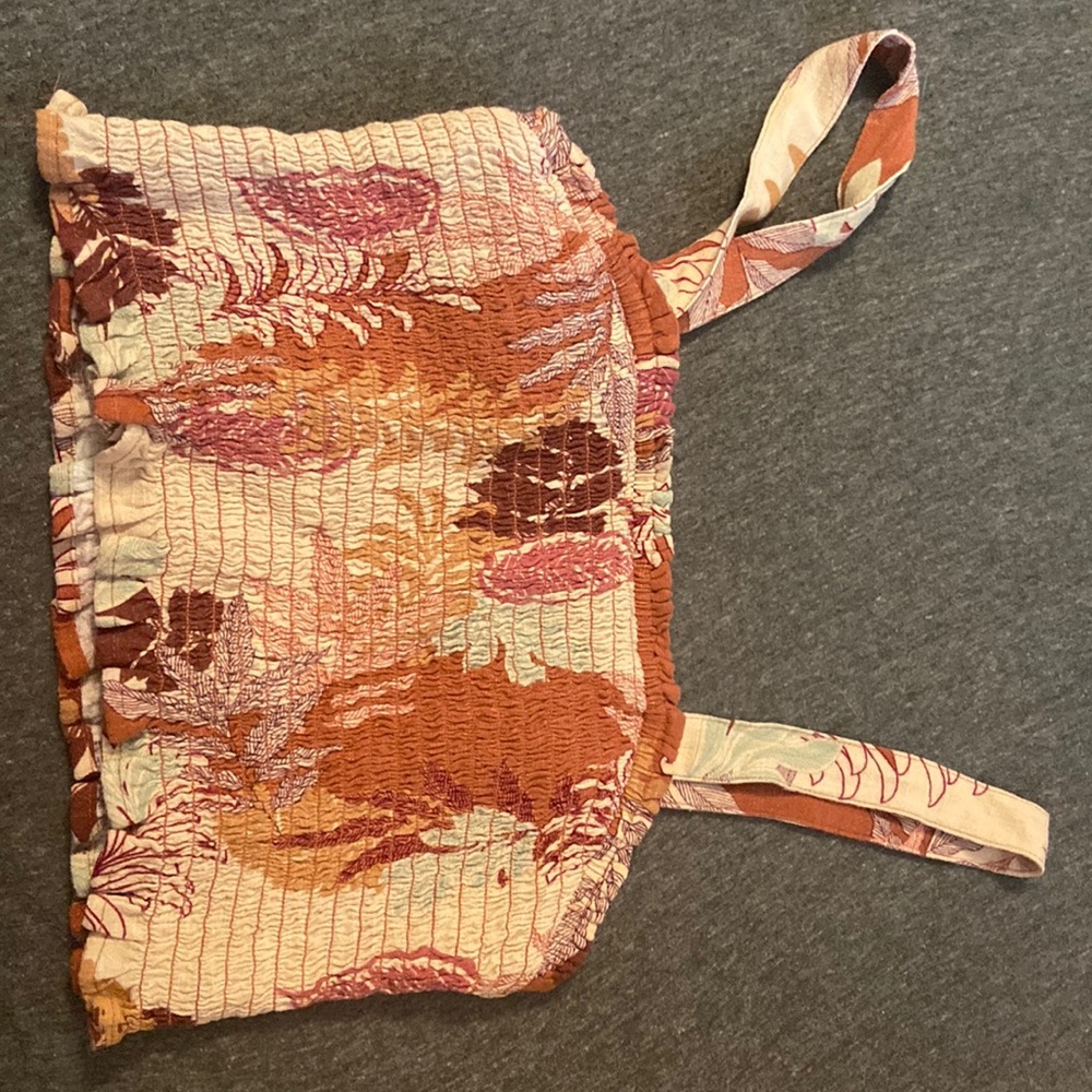 Aeropostale Hawaiian crop top